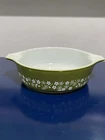 Pyrex Spring Blossom Floral 471 Round Green White Crazy Daisy Glass Dish Vtg