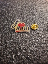 Pin's Avon France produit hygiène soin beauté parfum - Pin Pins Badge Jan23