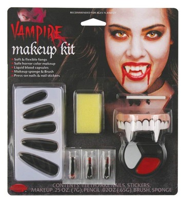 VAMPIRESS MAKEUP KIT HALLOWEEN BY FUN WORLD NEW!