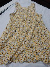 Forever 21 Plus 2X Yellow Floral Skater Dress Very Soft Comfy Dress