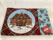 NEW Set Of 4 Christmas Gingerbread Houses Pla...