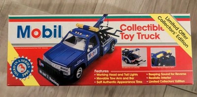 1995 Mobil Collectible Toy Tow Truck Limited Collectors' Edition Third In Series