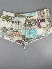 PJ Salvage Shorts Women’s Medium Tropical Print Lounge Palm Tree