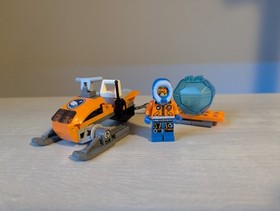 LEGO CITY LOT: Tow Truck, Crawler, Snowmobile (7638 60033 60032) w/Instructions