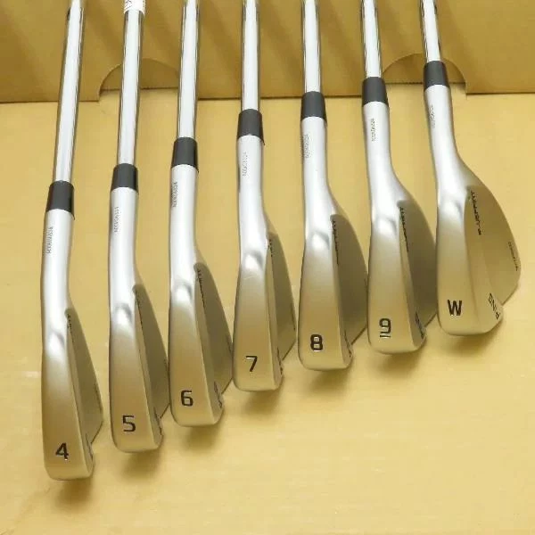 Fers Ping BluePrint Forged S – Set 4/5/6/W – Personnalisés Carbone – Occasion