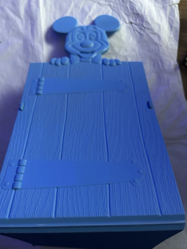 Disney’s Wonderful World of Reading x 22– Classic Hardback Bundle & Book Rack - Image 3 of 4