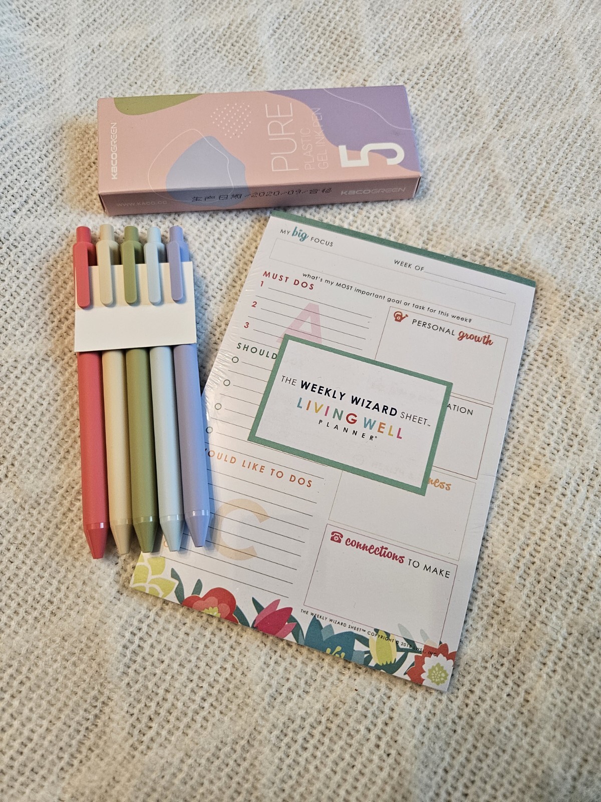 Planner Gift Set: Living Well Weekly Wizard Sheets & 5-pack Color Gel Pen Bundle-image