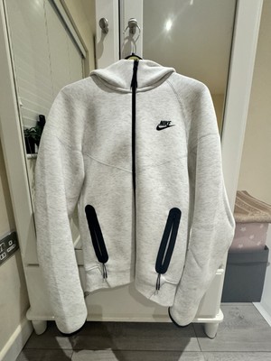 nike white grey tech fleece