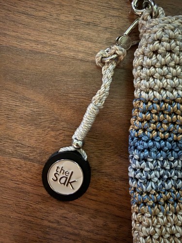 the sak crochet crossbody Purse Blue Tan Cream Striped Bag Charm - Bild 3 von 4