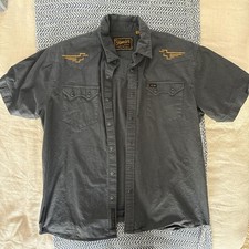 Howler Bros Men  s S Gray Pictographs Crosscut Deluxe Snap Shirt gaucho