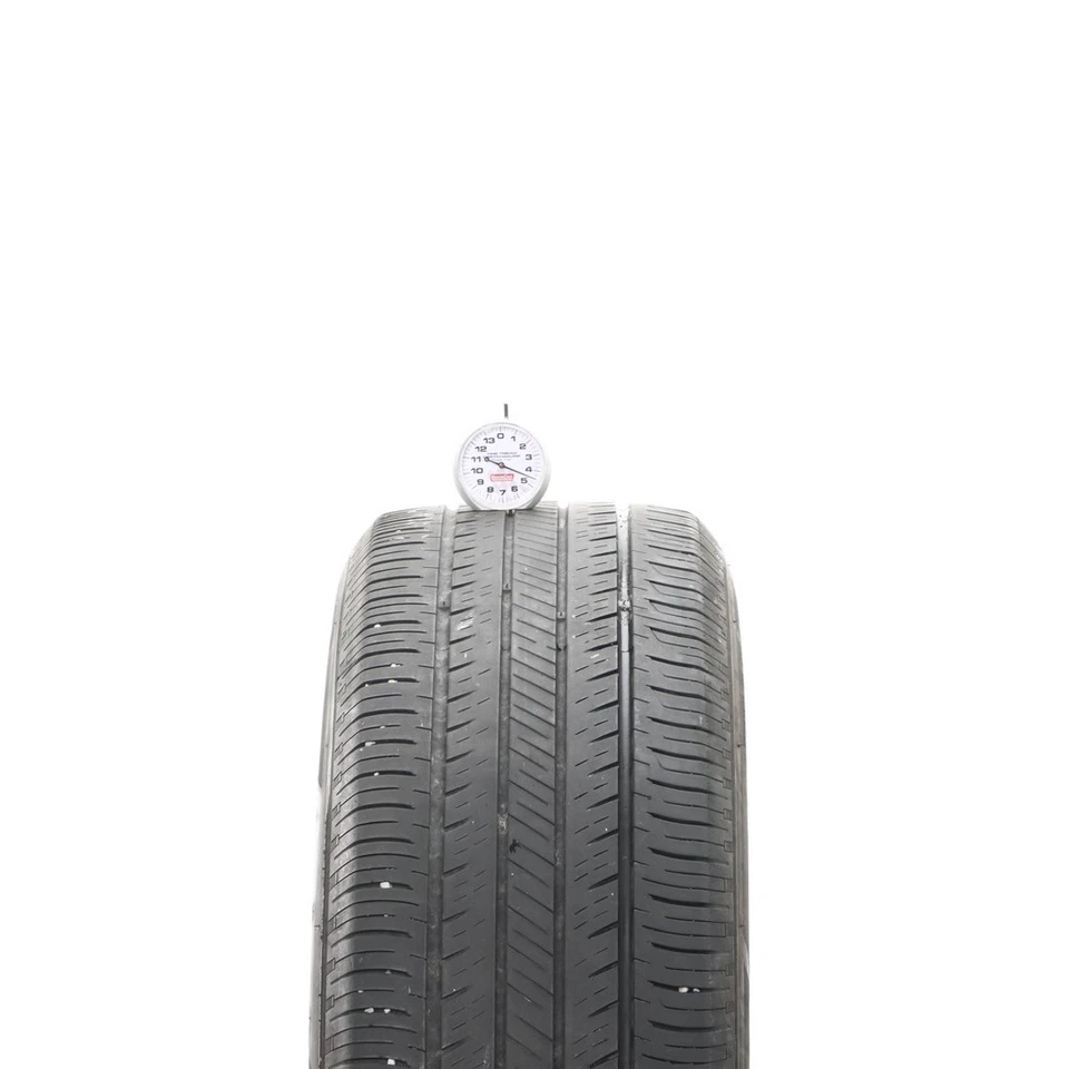 Hankook Kinergy GT 92H 205/60R16 usado - 4,5/32 Foto 3 de 4