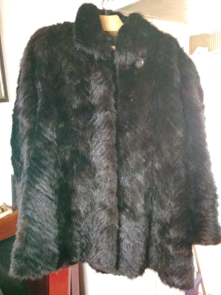 Abrigo de Natural Negro