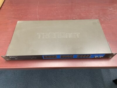 Trendnet TEG-240WS 24-Port Gigabit RJ45 4 Shared SFP Mini-GBIC Web Smart Switch