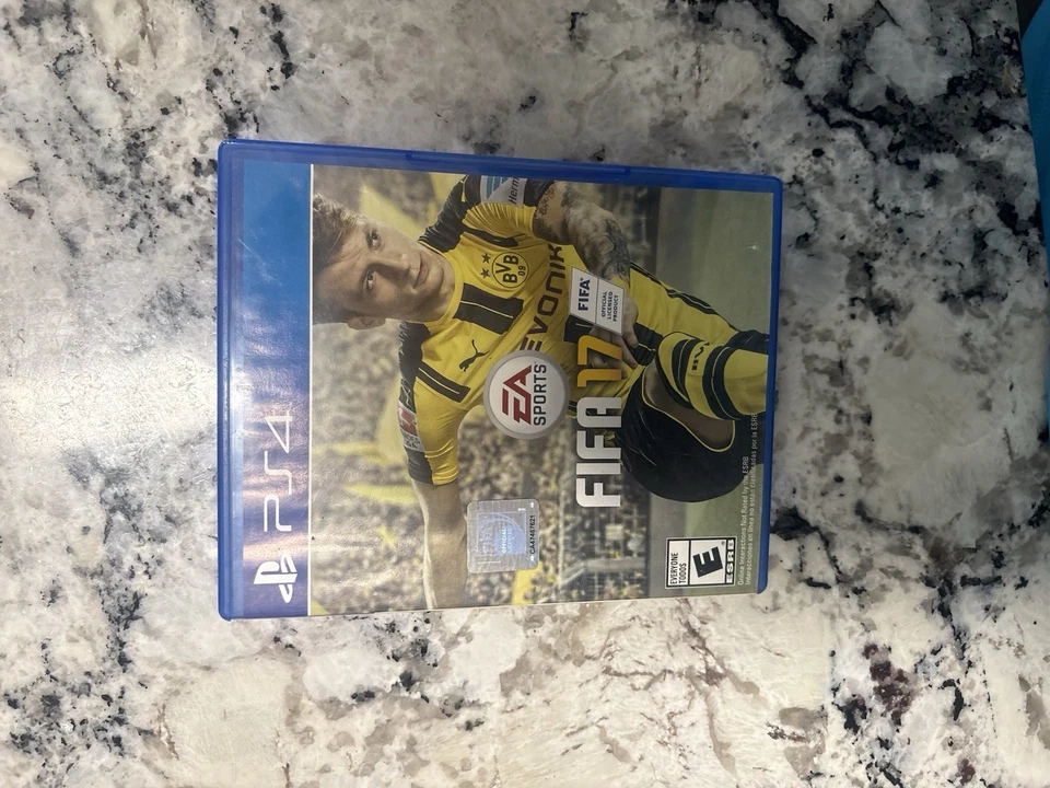 Лот из 4 игр PS4 Madden 16 / 2k16 / FIFA 16 и 17 - Изображение 3 из 4