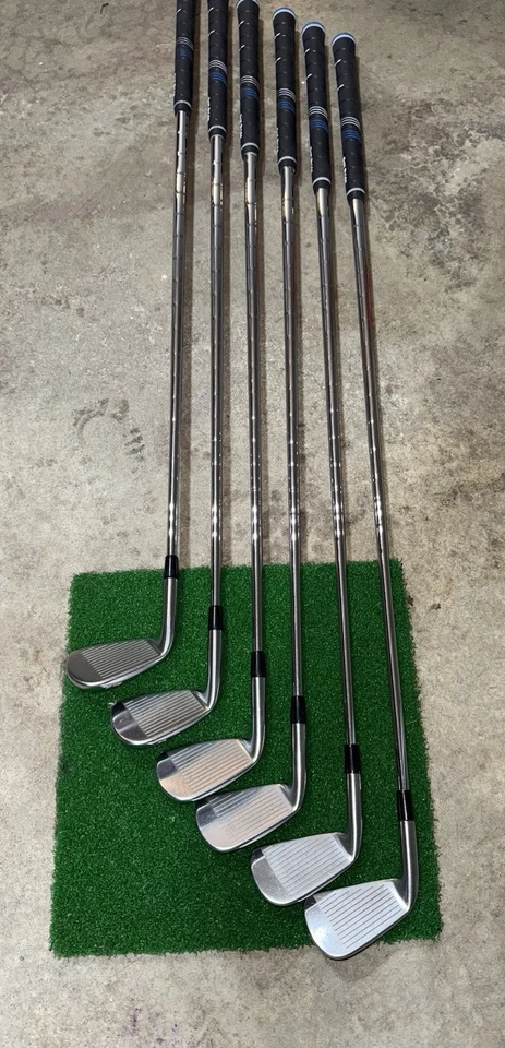 Titleist 716 CB Forged Irons 5-PW – RH – N.S. Pro Modus³ Tour 105 Stiff - Image 2 of 4