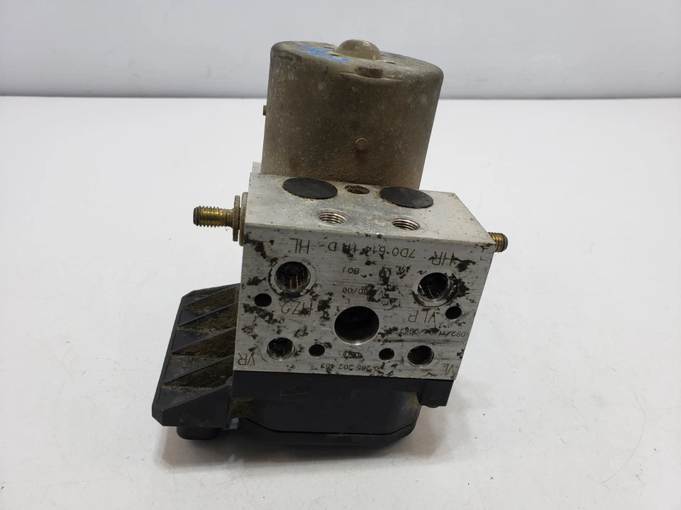 ✅ Módulo bomba de freno antibloqueo ABS Volkswagen Eurovan GLS 1999-2003 OEM Foto 3 de 4
