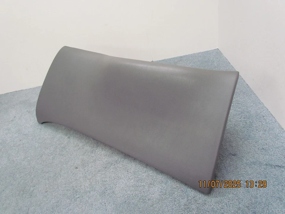 2000-2005 CADILLAC DEVILLE НИЖНИЙ КОЛЕННЫЙ ВАЛИК TIM ПАНЕЛЬ ХОРОШИЕ ЗАЖИМЫ DK СЕРЫЙ - Изображение 2 из 4