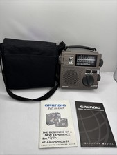 Grunding FR200 Radio World Band Receiver, AM/FM/SW 1.2 Radio. Generator Handle