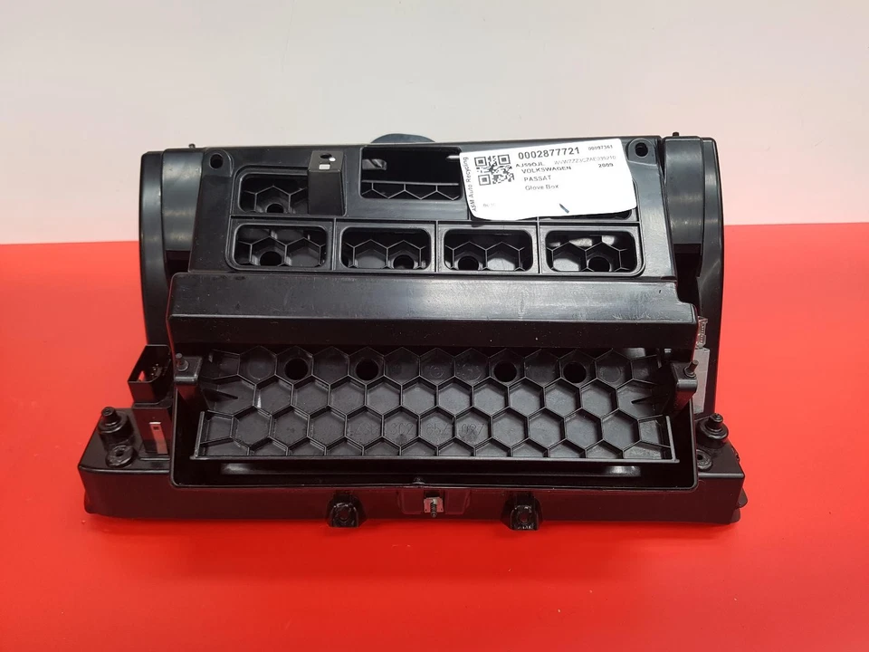Guantera Volkswagen Passat 2009 302857114 Foto 4 de 4