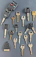 Mixed Lot Of 18 Automotive Keys For Ford Gm Chrysler And More Vintage To Now