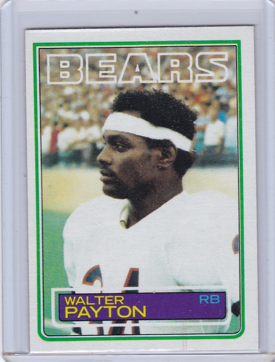 1983 Topps Football Card #36 Walter Payton Chicago Bears - NrMt-Mt