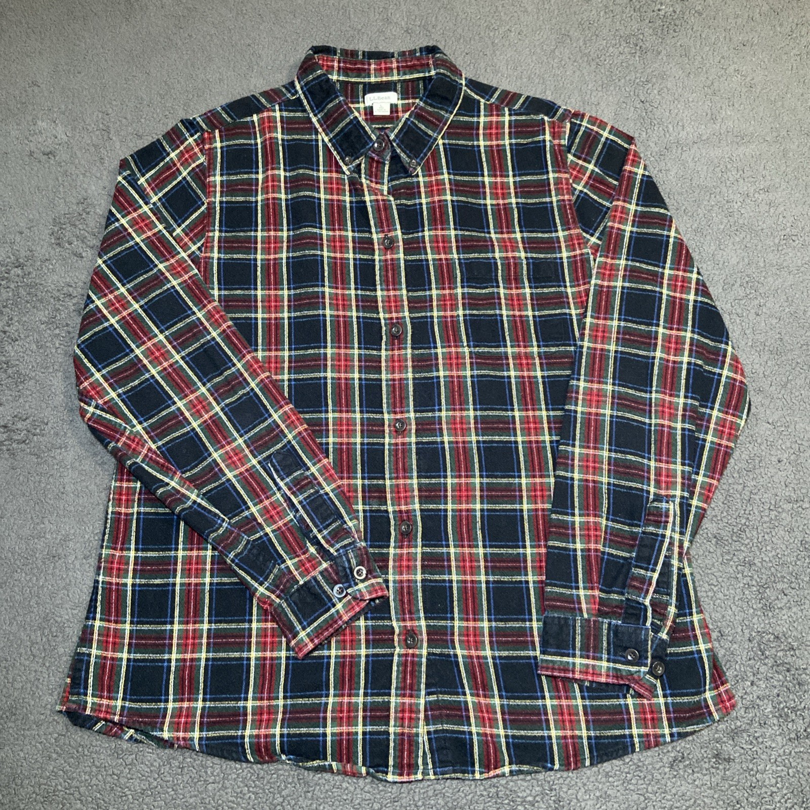 Vintage LL Bean Red Scotch Plaid Flannel Shirt Men's Large 100% Cotton EUC