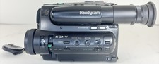 Sony Handycam CCD-TR5 For Parts Or Repair -NO BATTERY OR PLUG- As Is