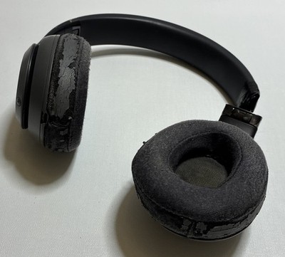 Beats Studio 3 Wireless Black Working Parts Only Broken Hinge