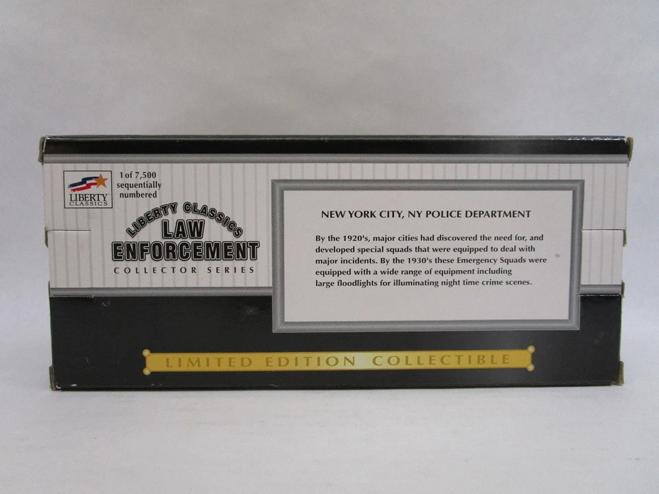 Liberty Classics Diecast 1936 Dodge Emergency Squad New York Police - Image 3 of 3