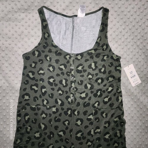 Secret Treasures Women's Union Suit Snap-front Green Leopard Size Small (4-6) - Picture 5 of 11