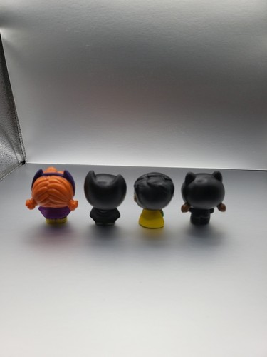 Lot Figurines Batman, Robin, Catwoman, Penguin - PVC - Bandai - Espagne