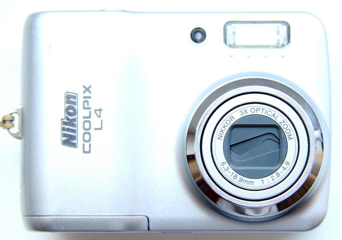 Nikon CoolPix L4 4MP Compact Digital Camera Silver 18208910816| eBay