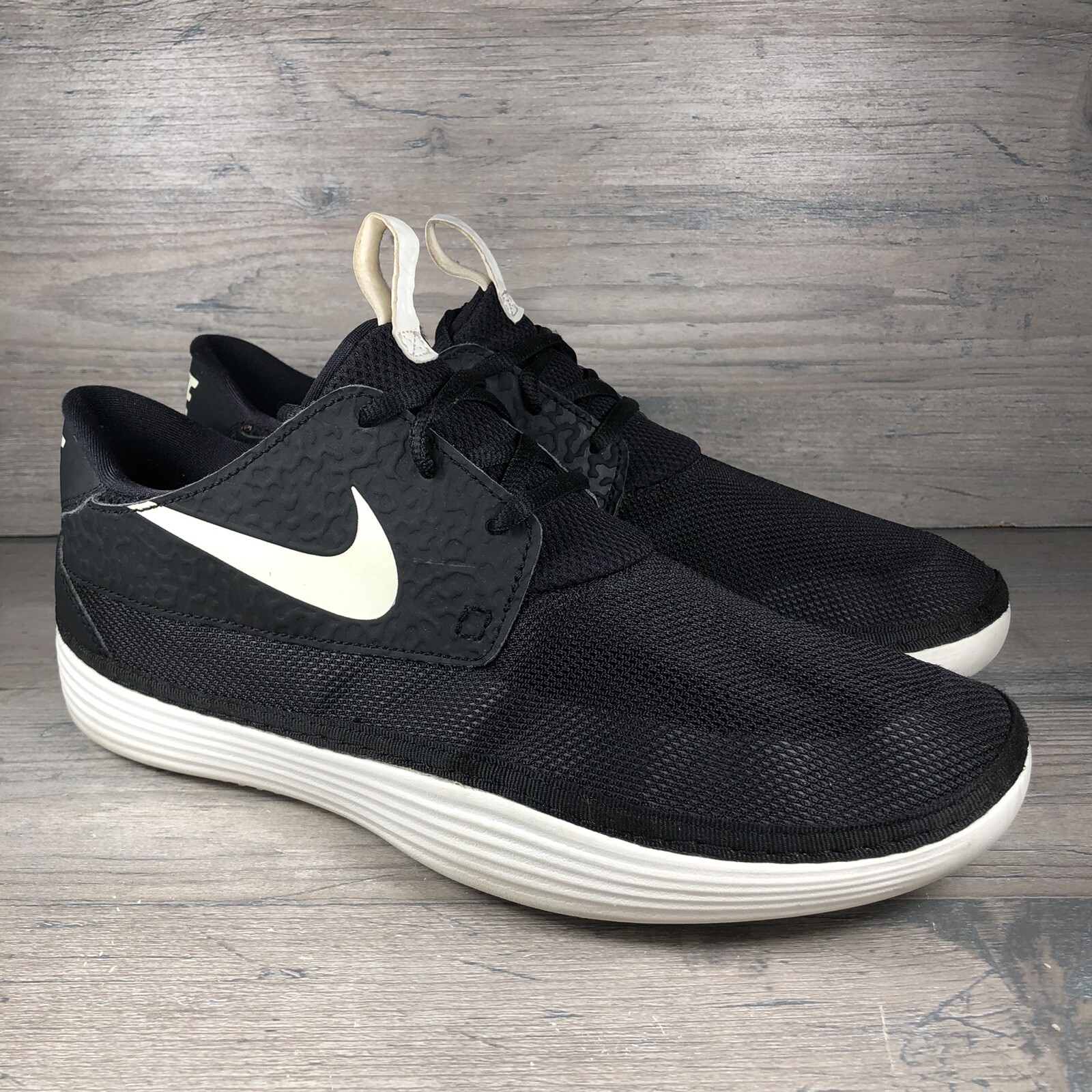 mens nike solarsoft moccasin