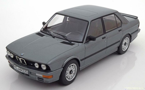 BMW M535I M5 E28 1:18 Sportwagen Grau Metall 2000 StüCk Norev 183261-image