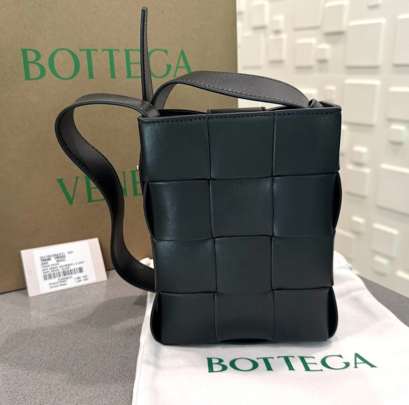 SALE $1,850 NEW Bottega Veneta Intrecciato Cassette Soft Calfskin Shoulder Bag