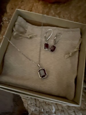 Granat Halskette und Ohrring Set Smithsonian Set von Jared