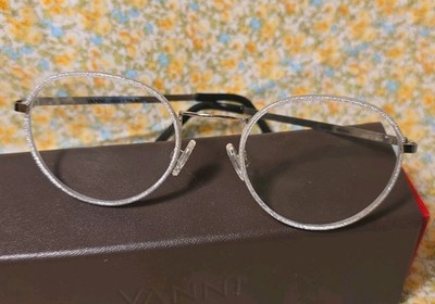 Vanni Eyeglass Frame V6205 C77 48-20-140mm Silver Italy Great Condition Metal