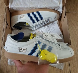 adidas dentist chair trainers