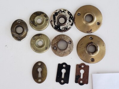 Lot Antique Door Knob Back Plates & Key Hole Escutcheons | eBay