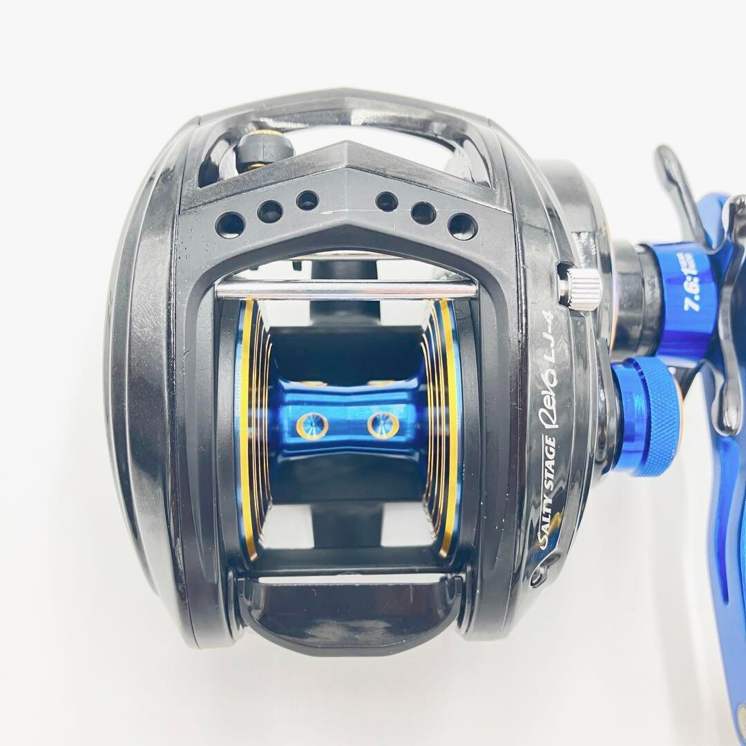 アブガルシア SALTY STAGE REVO LJ-4（右ハンドル） 在庫 処