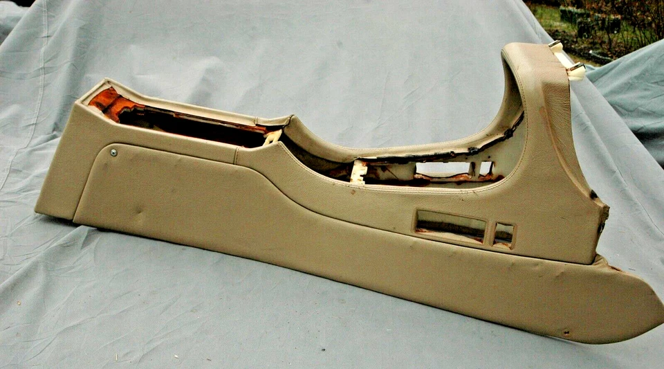 1988 - 1991 捷豹 XJ6 /VDP/ XJ12 中控台 原始设备制造商 捷豹(彩色 Doeskin) — 第 2/4 张图片