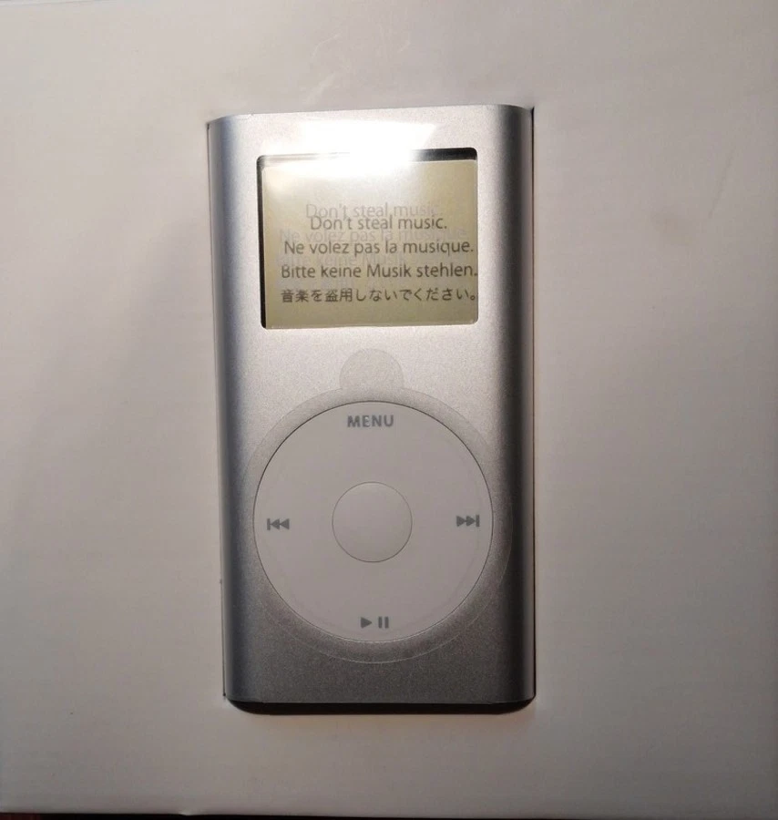 Boxed Collector's Apple iPod mini A1051 4 GB 2nd Generation - Silver (M9800LL/A) - Image 3 of 4