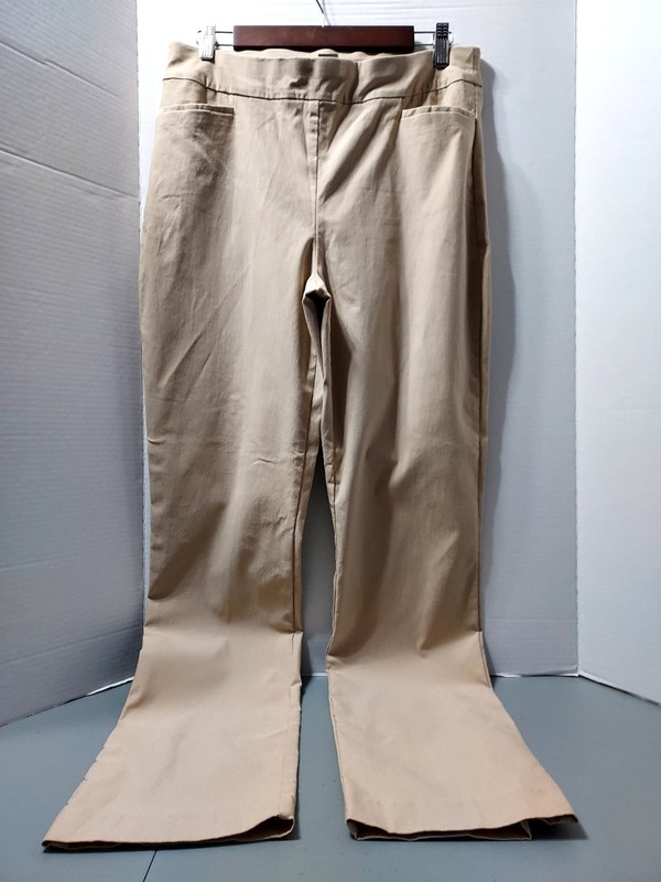 Chicos Size 2T Beige Pants