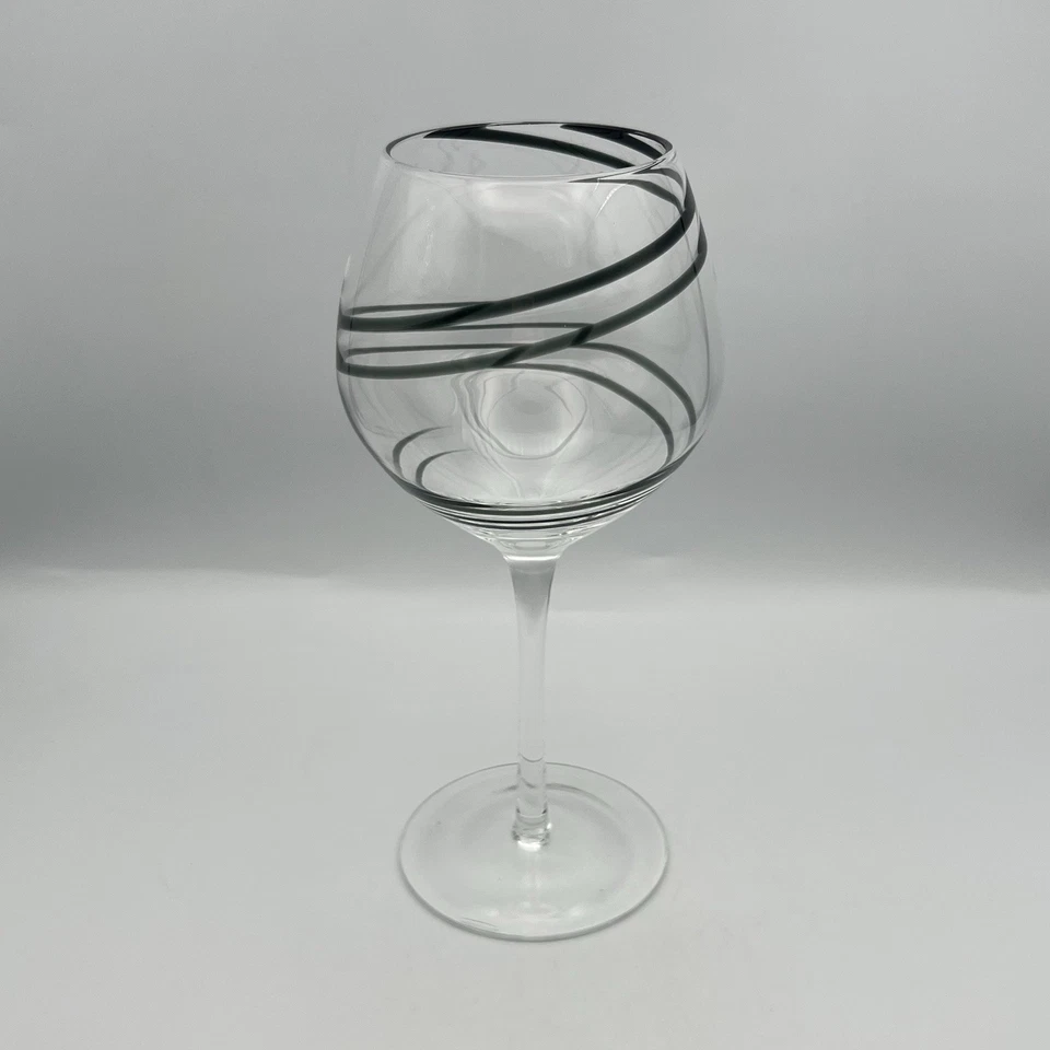 NOVO 4 TAÇAS DE VINHO BALÃO REDEMOINHO ESPIRAL DUPLO PRETO LUIGI BORMIOLI - Imagem 2 de 4