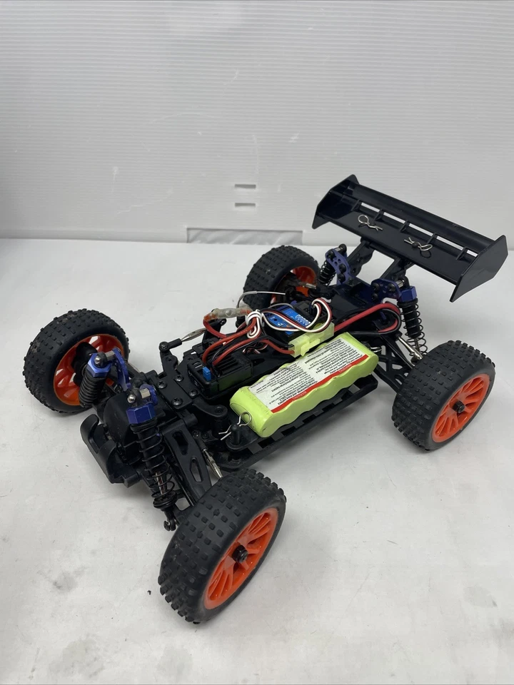 Exceed RC Buggy Sunfire 1/10 4x4 Electric Brushed Super Reverse w/Remote,Charger - Image 2 of 4