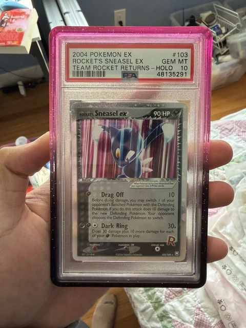 2004 POKEMON EX TEAM ROCKET RETURNS #103 ROCKET'S SNEASEL EX-HOLO PSA 10