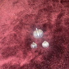 Pumpkin earrings and pendant set