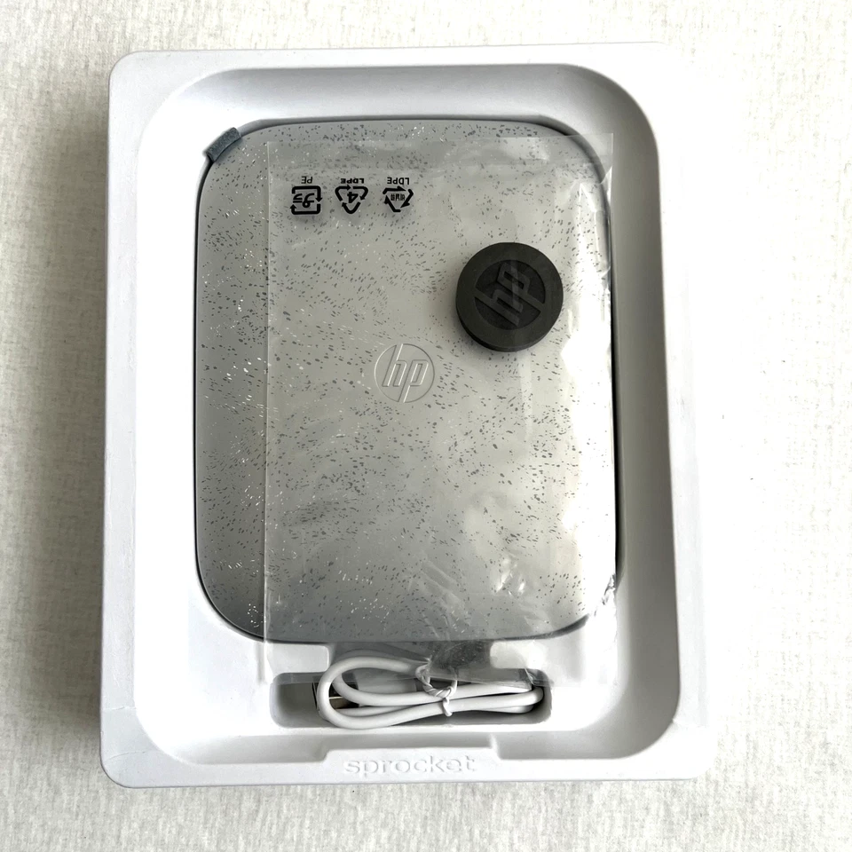 HP Sprocket 3x4" Instant Photo Printer Wireless Bluetooth Portable Zink iOS Andr - Image 3 of 4