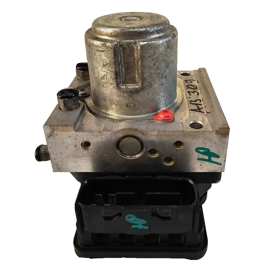 2014 Honda Accord VSA ABS Pump Anti Lock Brake Module OEM T2FL0 76 K52