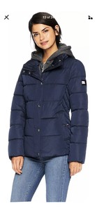 tommy hilfiger women's short down alternative jacket with zipout fleece hood